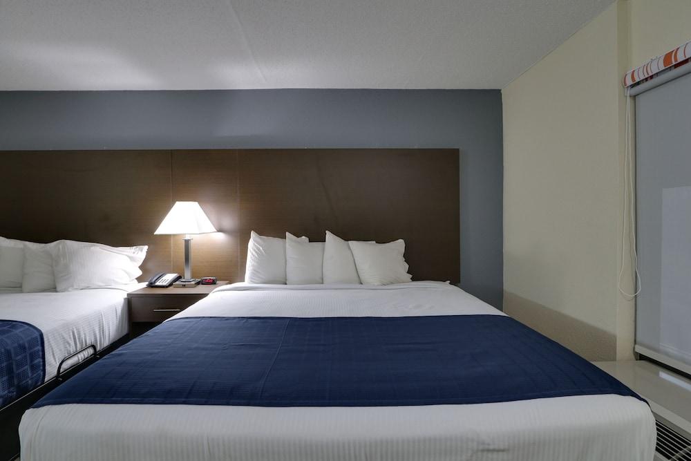 Baymont by Wyndham Ridgeland I-95 photo 6
