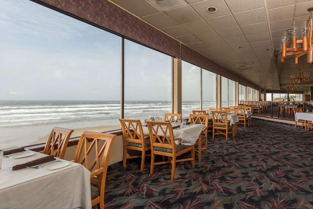 Shilo Inns Newport Oceanfront photo 30