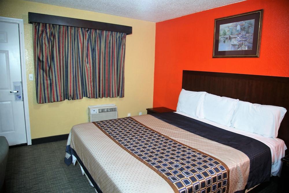 4 Star Motel photo 5