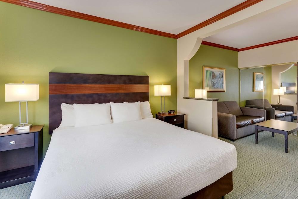 Comfort Inn & Suites Waco Woodway photo 12