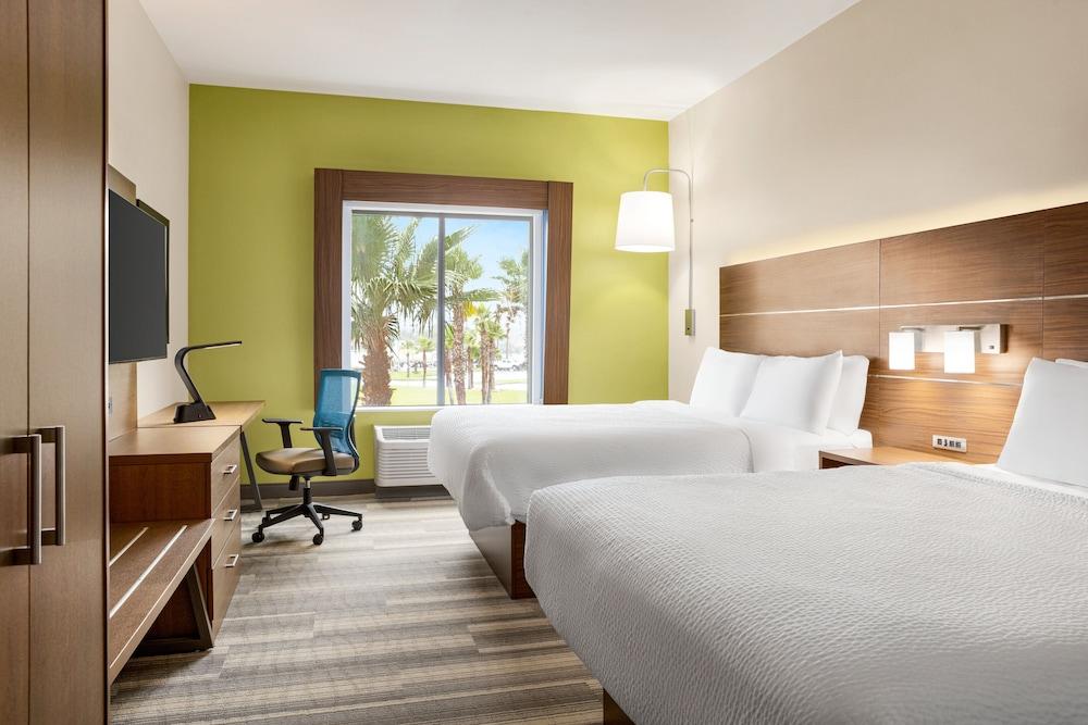 Holiday Inn Express Hotel & Suites Waycross by IHG photo 34