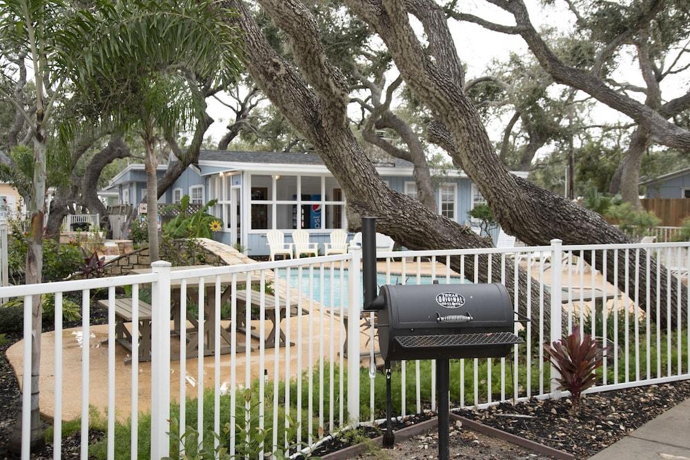 Pelican Bay Resort photo 72