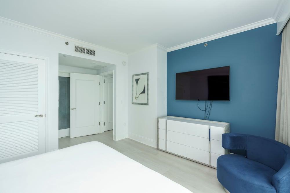 Residences at Fontainebleau Miami photo 6