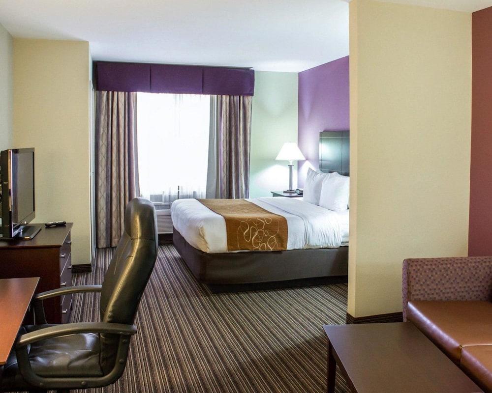 Comfort Suites Sanford photo 6