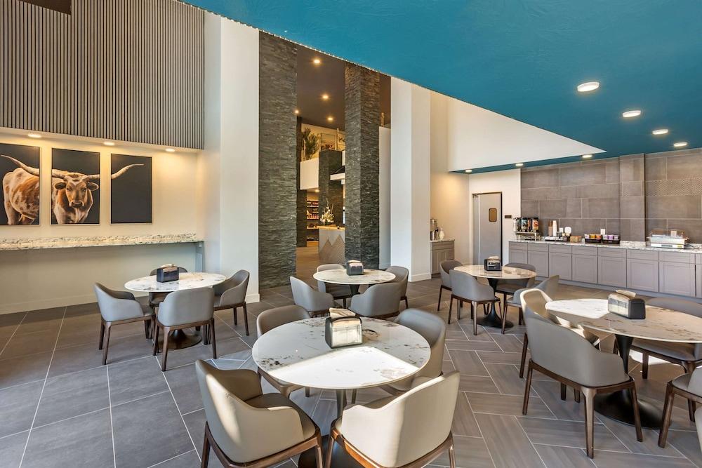 The Valor, an Ascend Collection Hotel photo 33