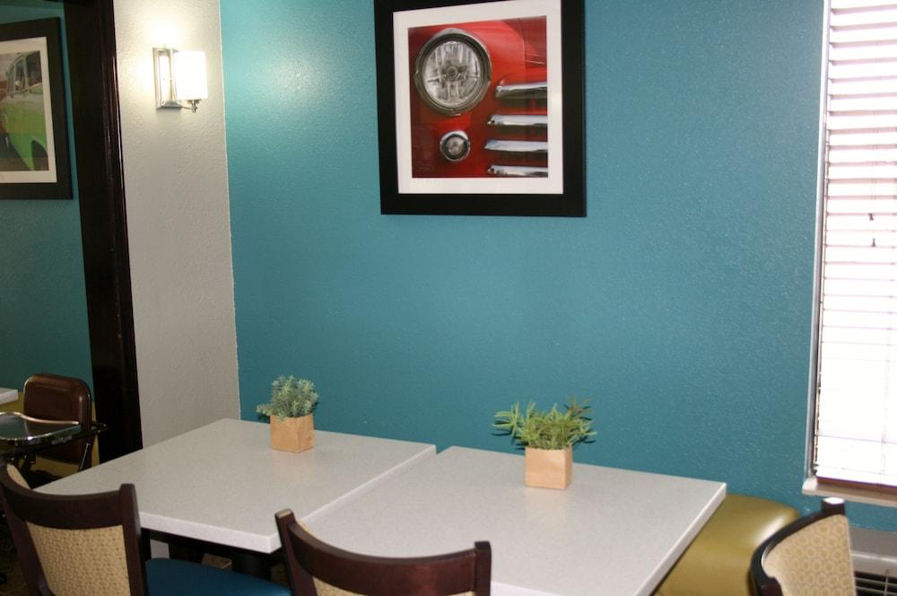 Bristol Arcadia Inn photo 34