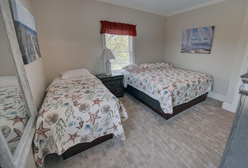 Outer Banks Motel - Village Accommodations photo 24
