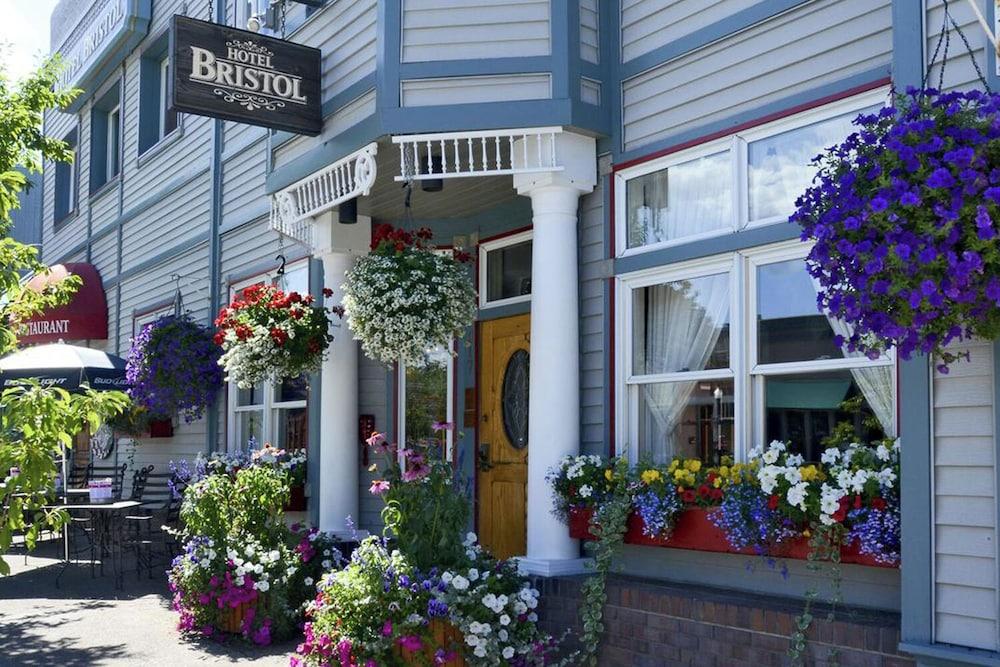 Hotel Bristol photo 1