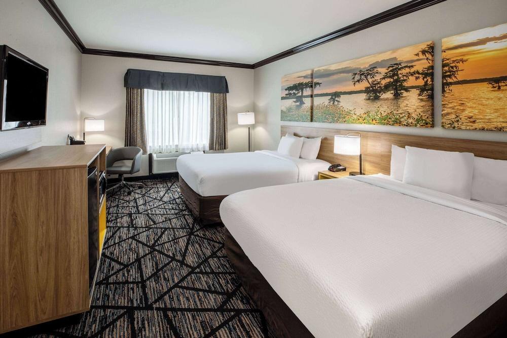 Days Inn by Wyndham Baton Rouge/I-10 photo 19