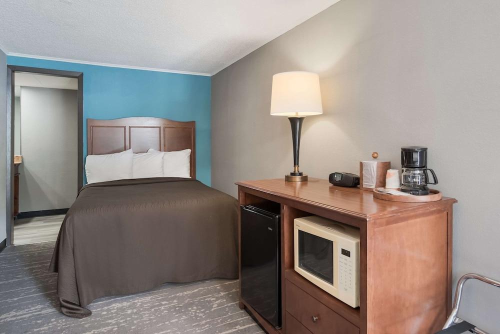 Rodeway Inn Carlisle North photo 18