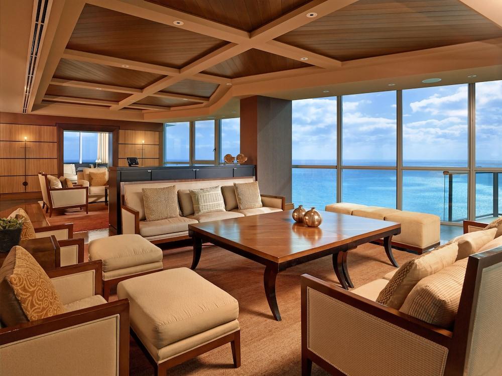 The Setai photo 21