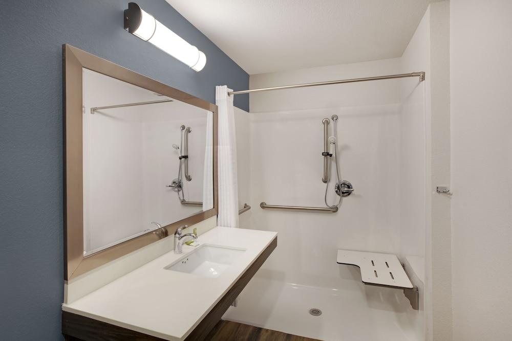 WoodSpring Suites San Antonio Stone Oak photo 20