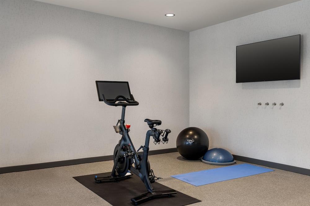 Home2 Suites By Hilton Ames photo 31