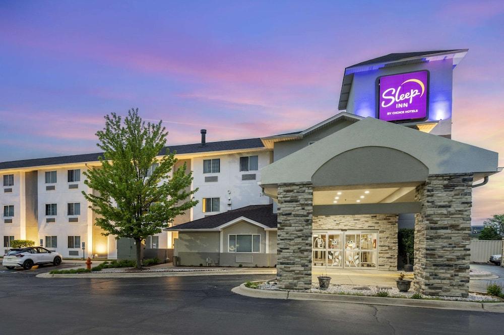 Sleep Inn Naperville - Chicago photo 34