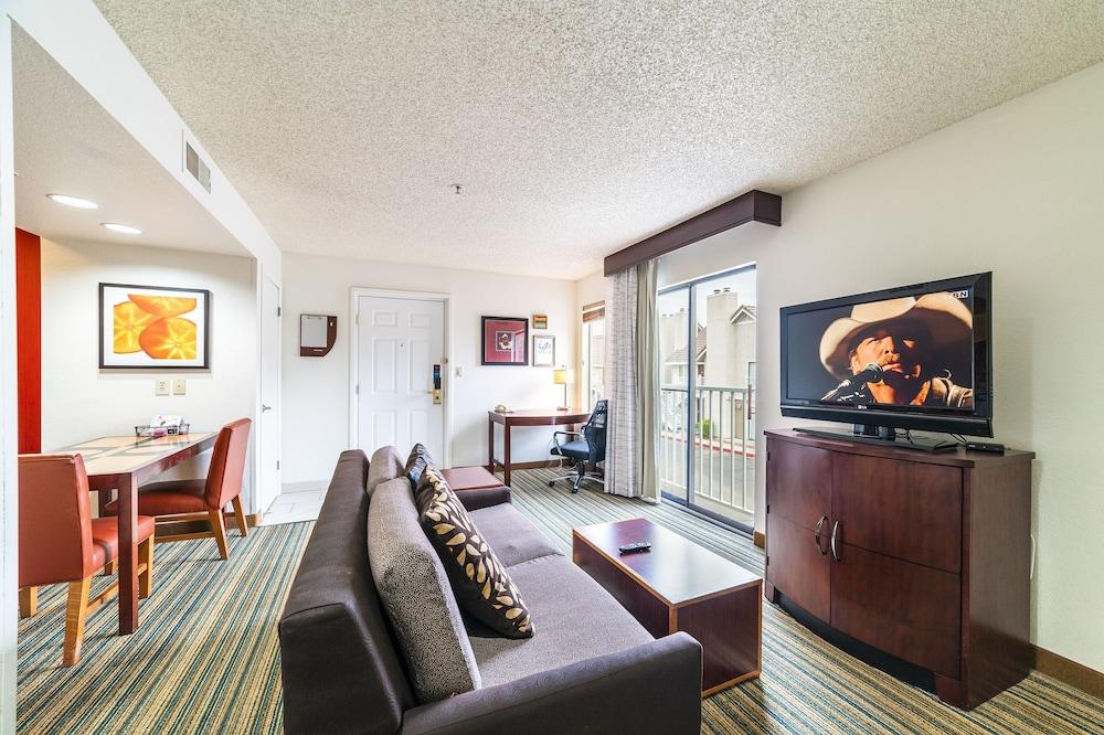 Metro Phoenix Extended Stay photo 3