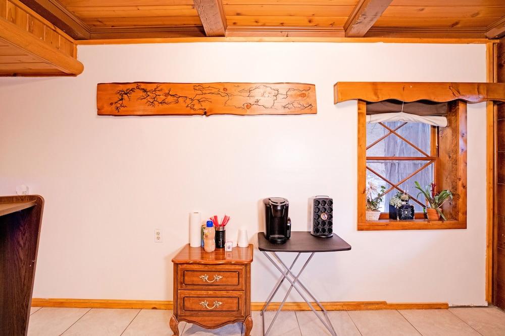 Arrowhead Tree Top Lodge photo 46