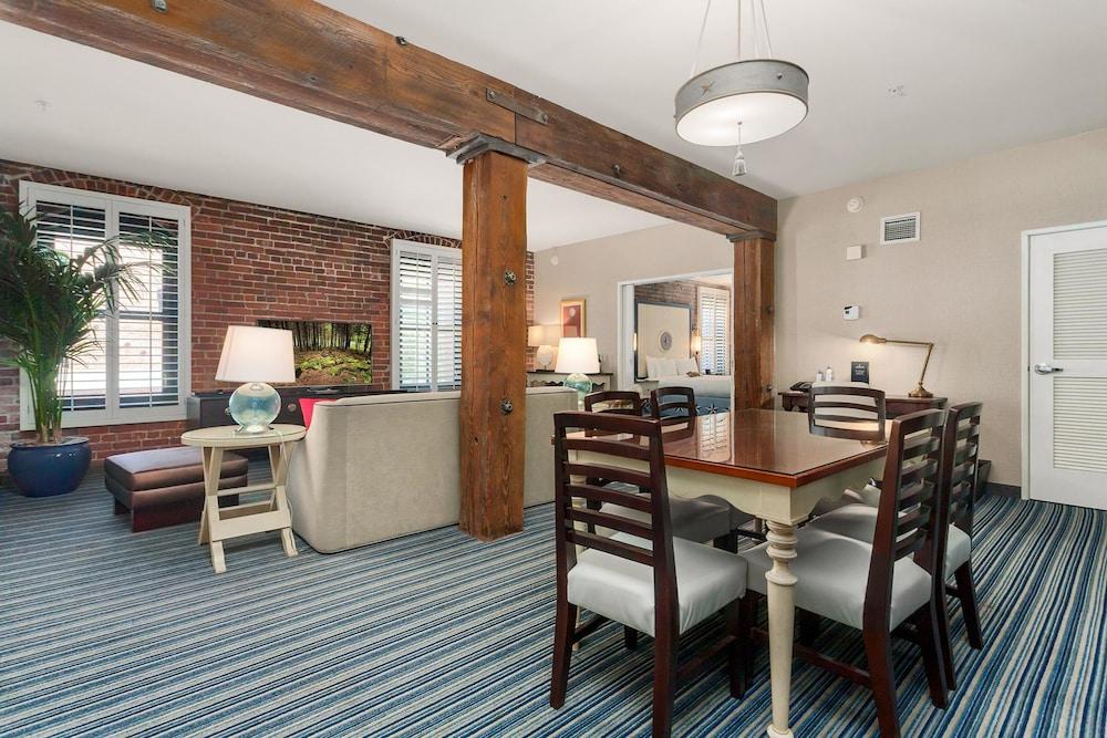 Argonaut Hotel photo 33