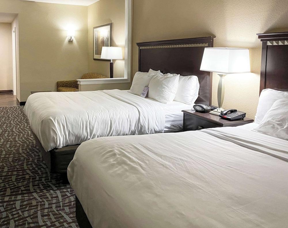 Comfort Suites Kings Bay Naval Base Area photo 26
