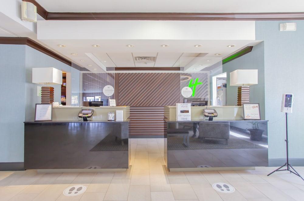 Holiday Inn & Suites Spring- The Woodlands Area by IHG photo 9