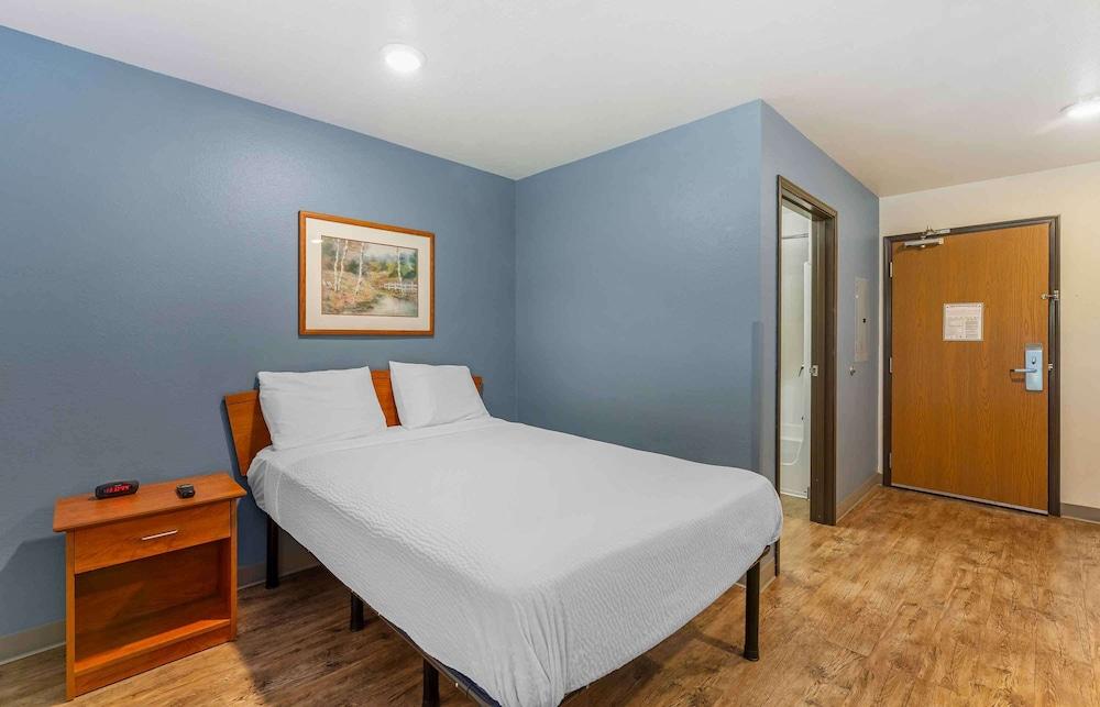 Extended Stay America Select Suites - Akron - South photo 3