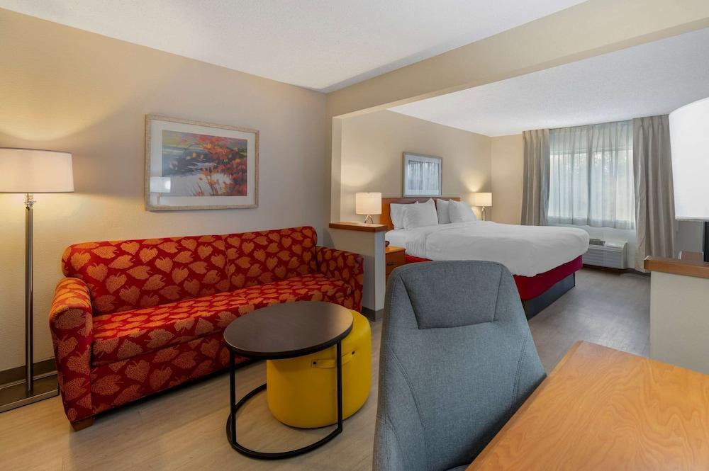 Comfort Inn & Suites Zanesville City Center photo 18