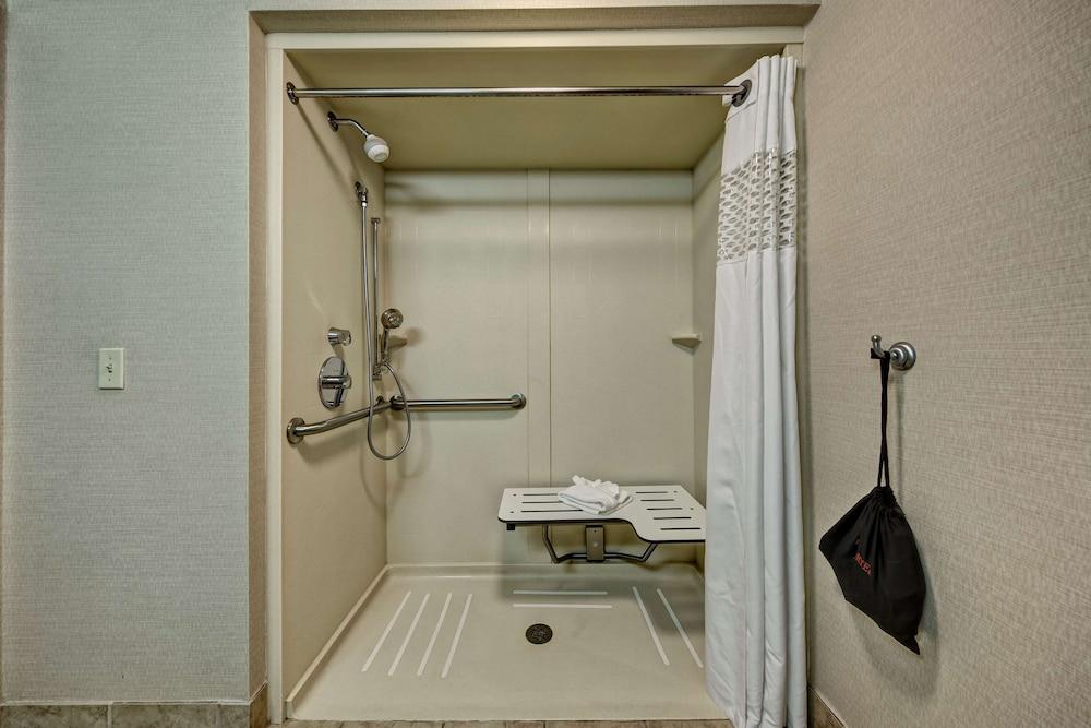 Hampton Inn by Hilton Clarksville photo 25
