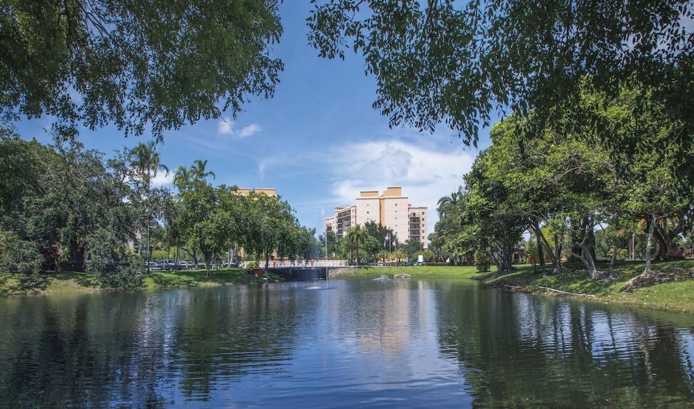 Club Wyndham Palm-Aire photo 39