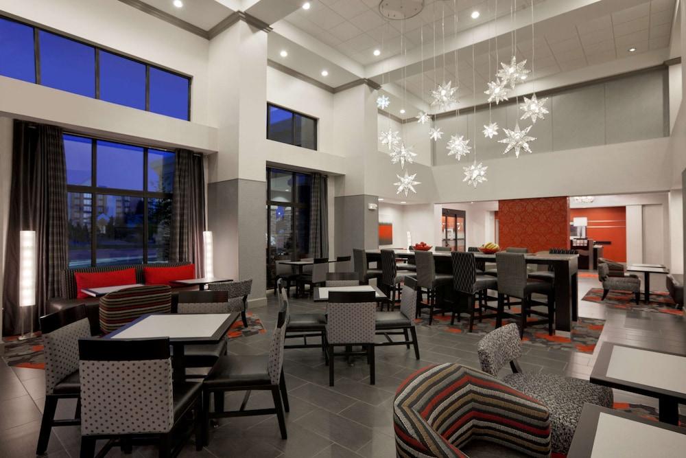 Hampton Inn & Suites Roanoke Airport photo 5
