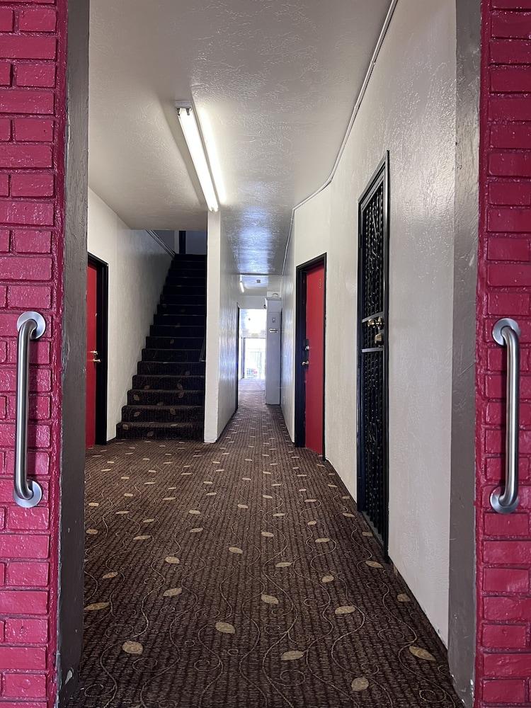 Miller Hotel photo 4