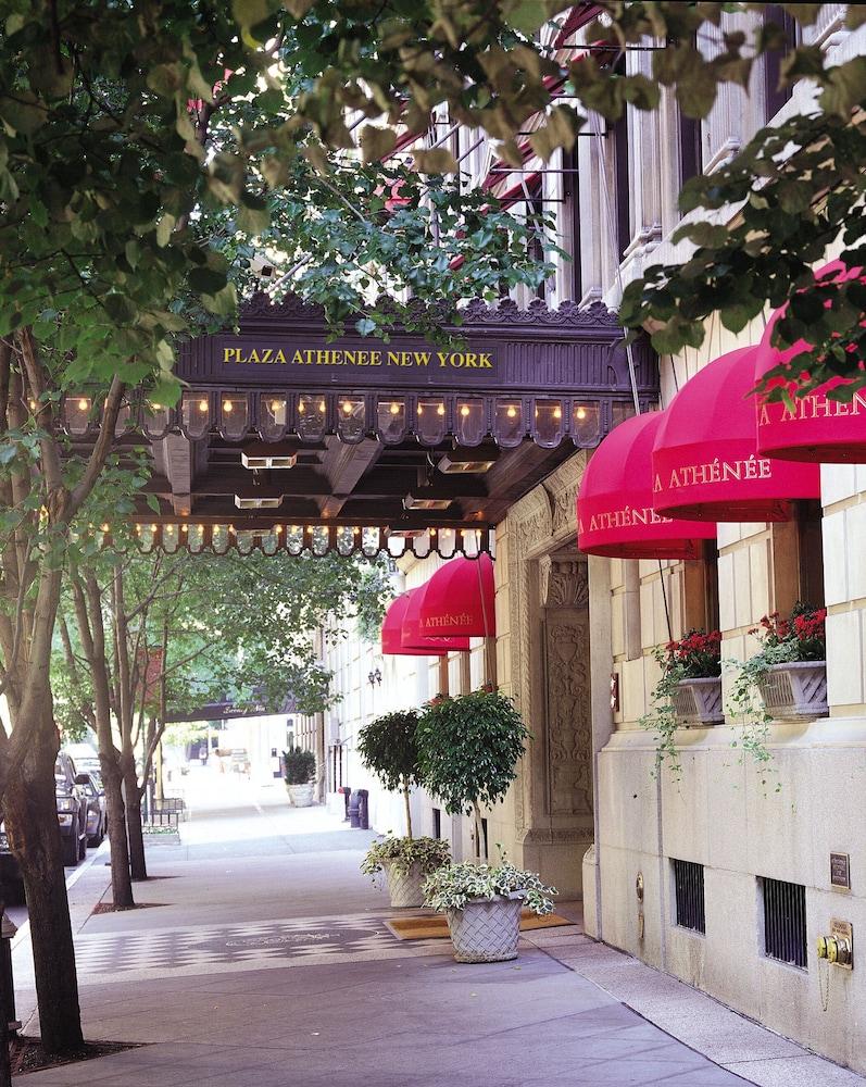 Hotel Plaza Athenee photo 2