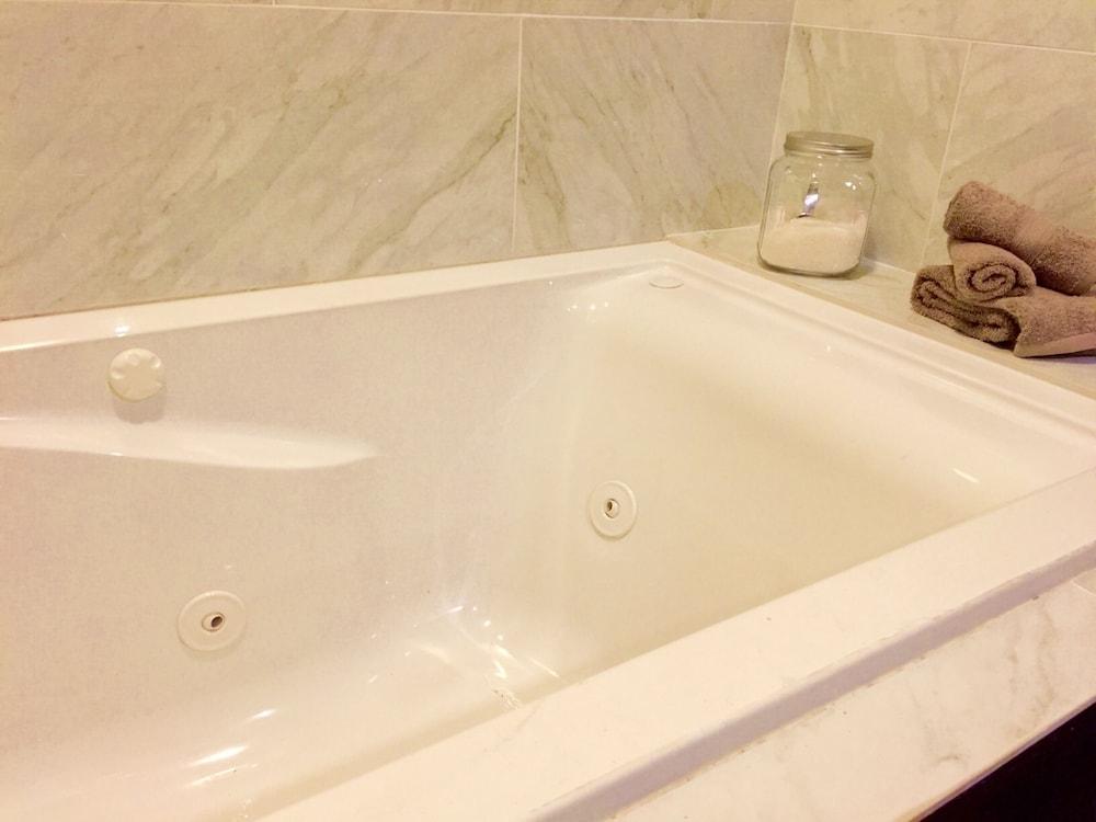 Eureka Zen Cottages photo 25