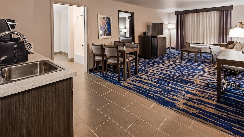 Garner Hotel Longview South by IHG photo 14