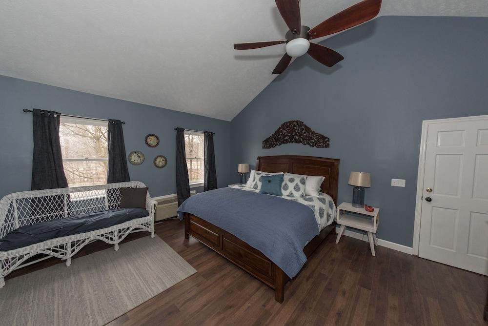 Creekside Inn photo 56