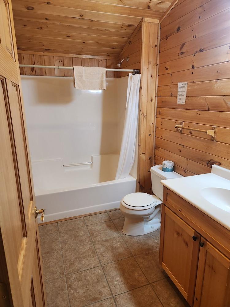 Timber Trail Lodge photo 6