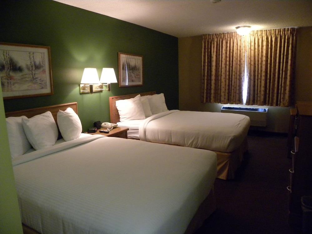 New Victorian Inn and Suites photo 8