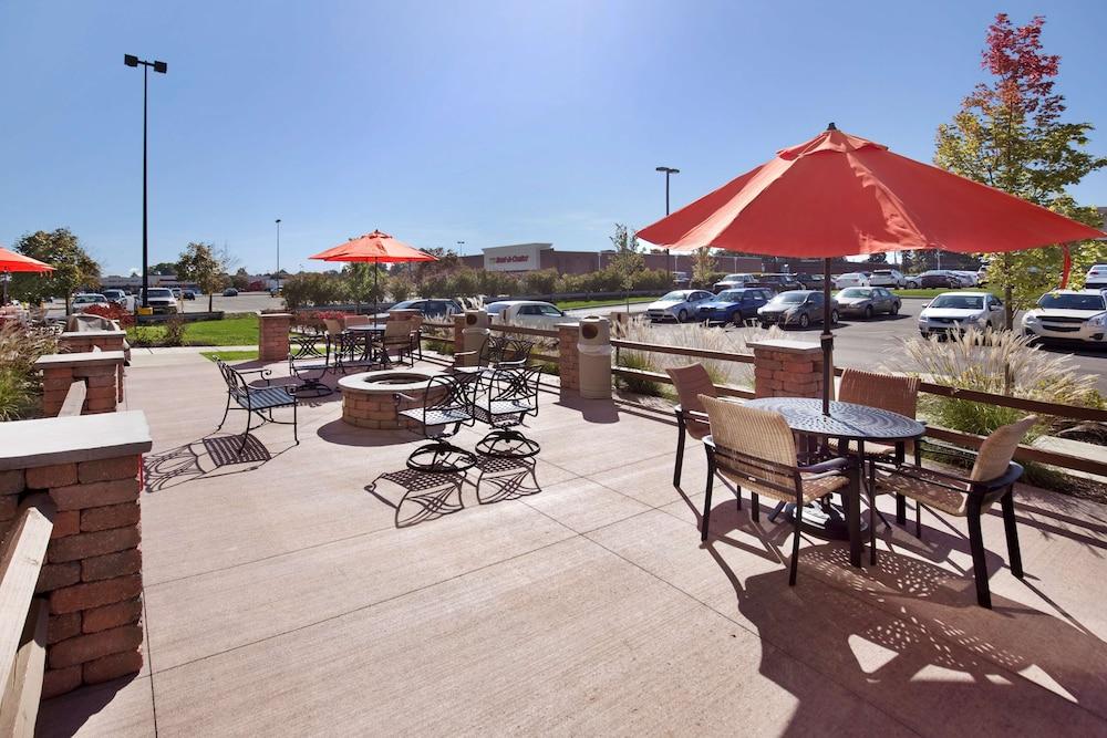 Hampton Inn Butler photo 29