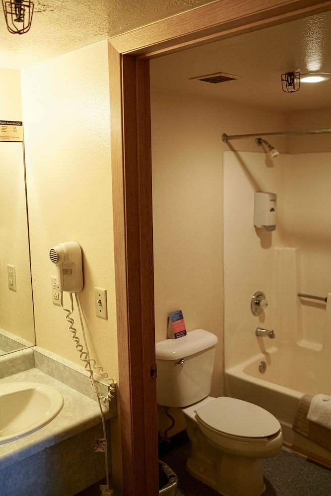 Virgin River Hotel and Casino photo 9