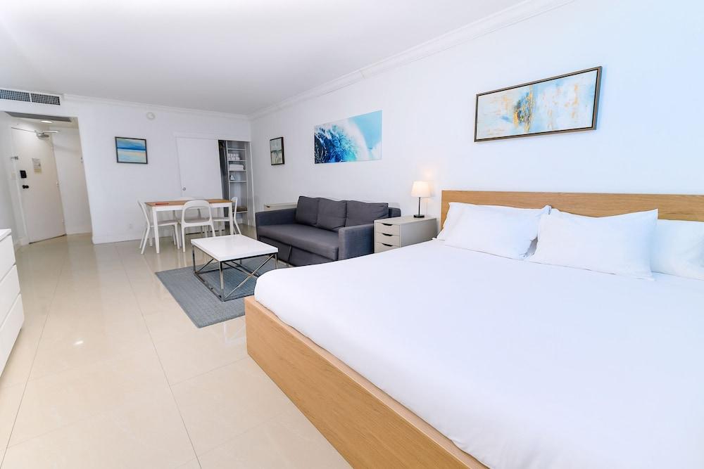 SeaStays Apartments photo 36