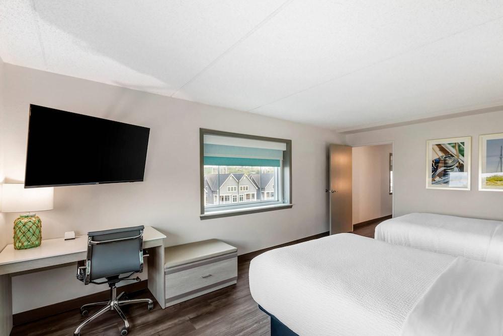 The Harborview on Lake Michigan, Ascend Hotel Collection photo 26