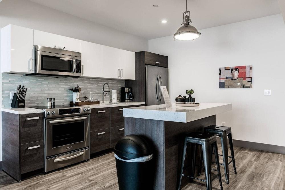 Abode Los Angeles - Downtown South Park photo 42