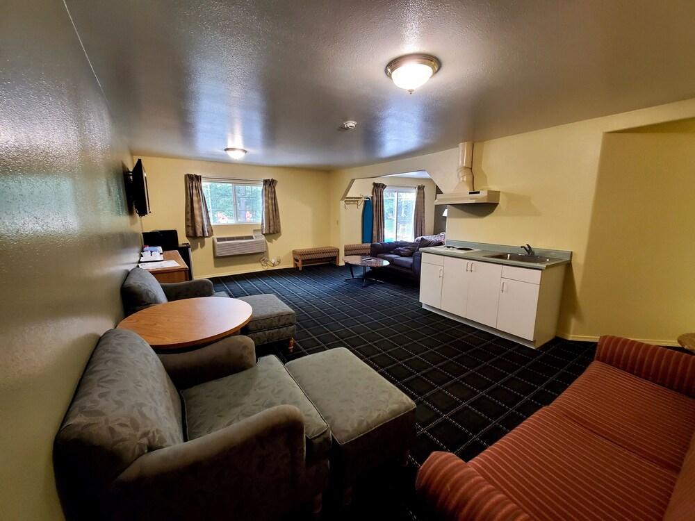 Parkway Inn Eugene photo 20
