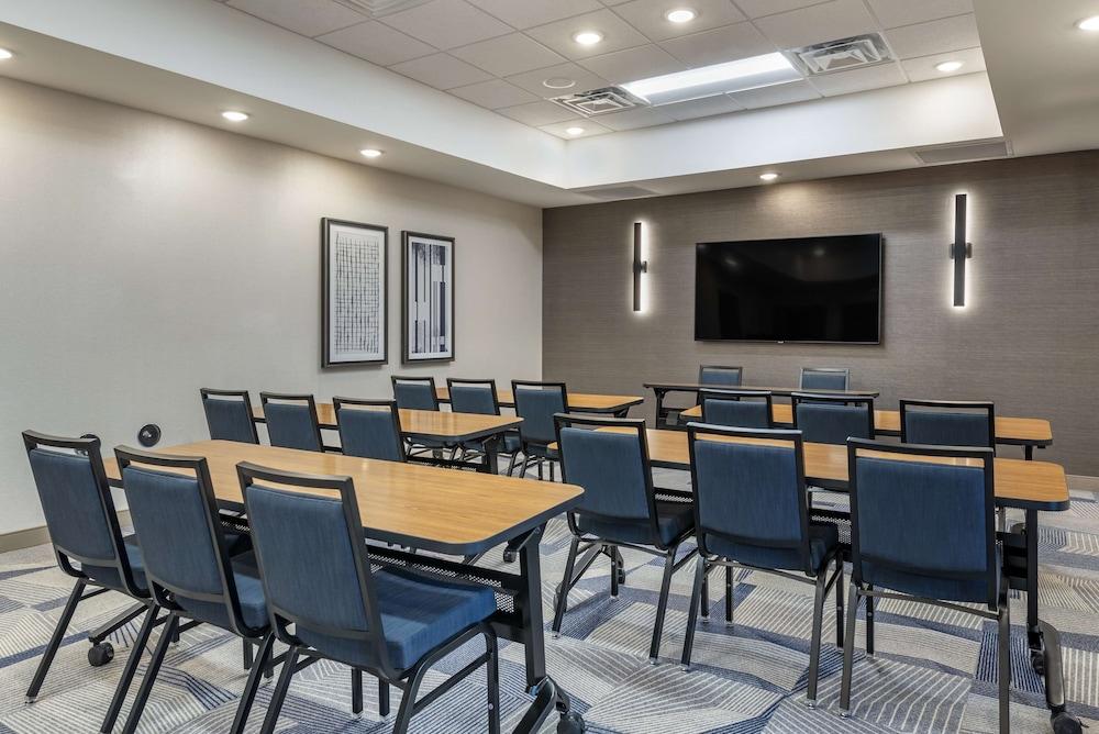 Hyatt Place Indianapolis Carmel photo 11