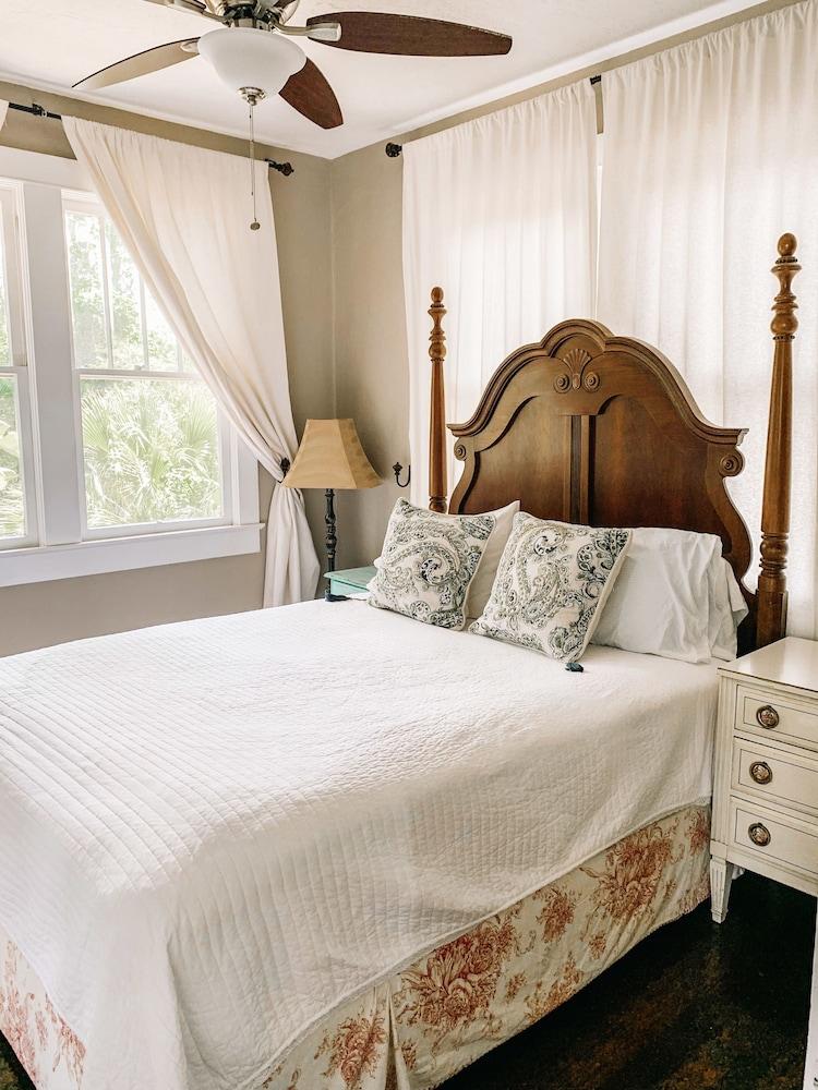 Park Place Inn and Cottages photo 2