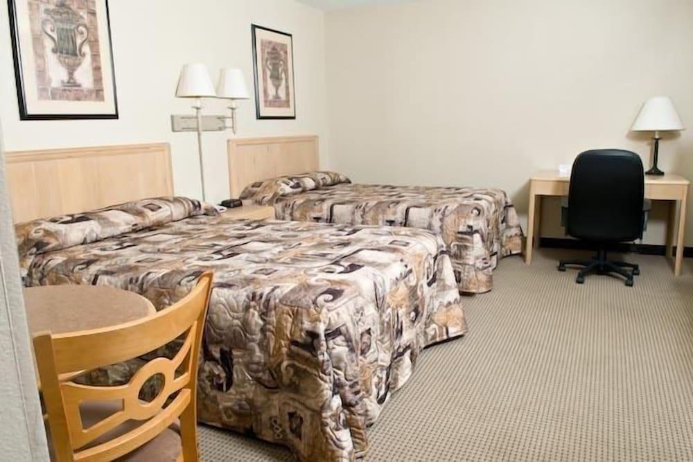 Guest Lodge Pageland photo 17