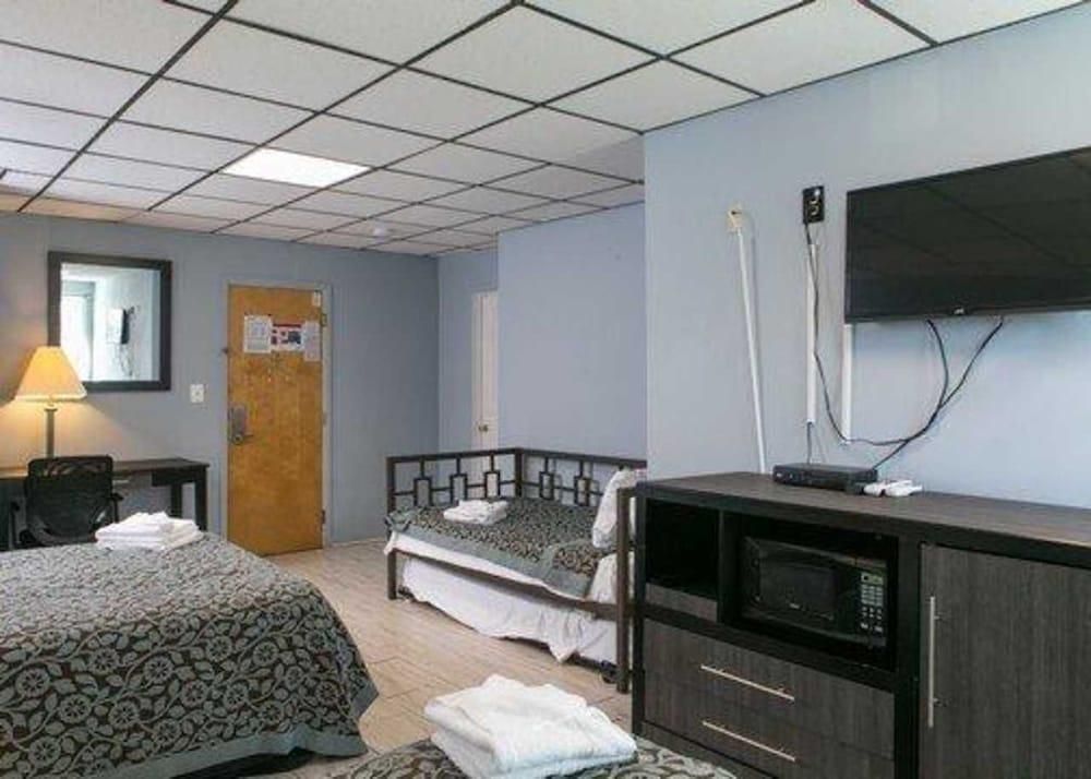 Hammock Inn & Suites - Jersey Shore photo 4