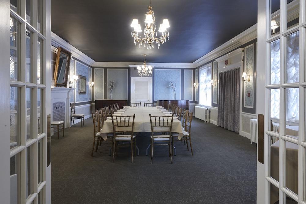 Lititz Springs Inn photo 19