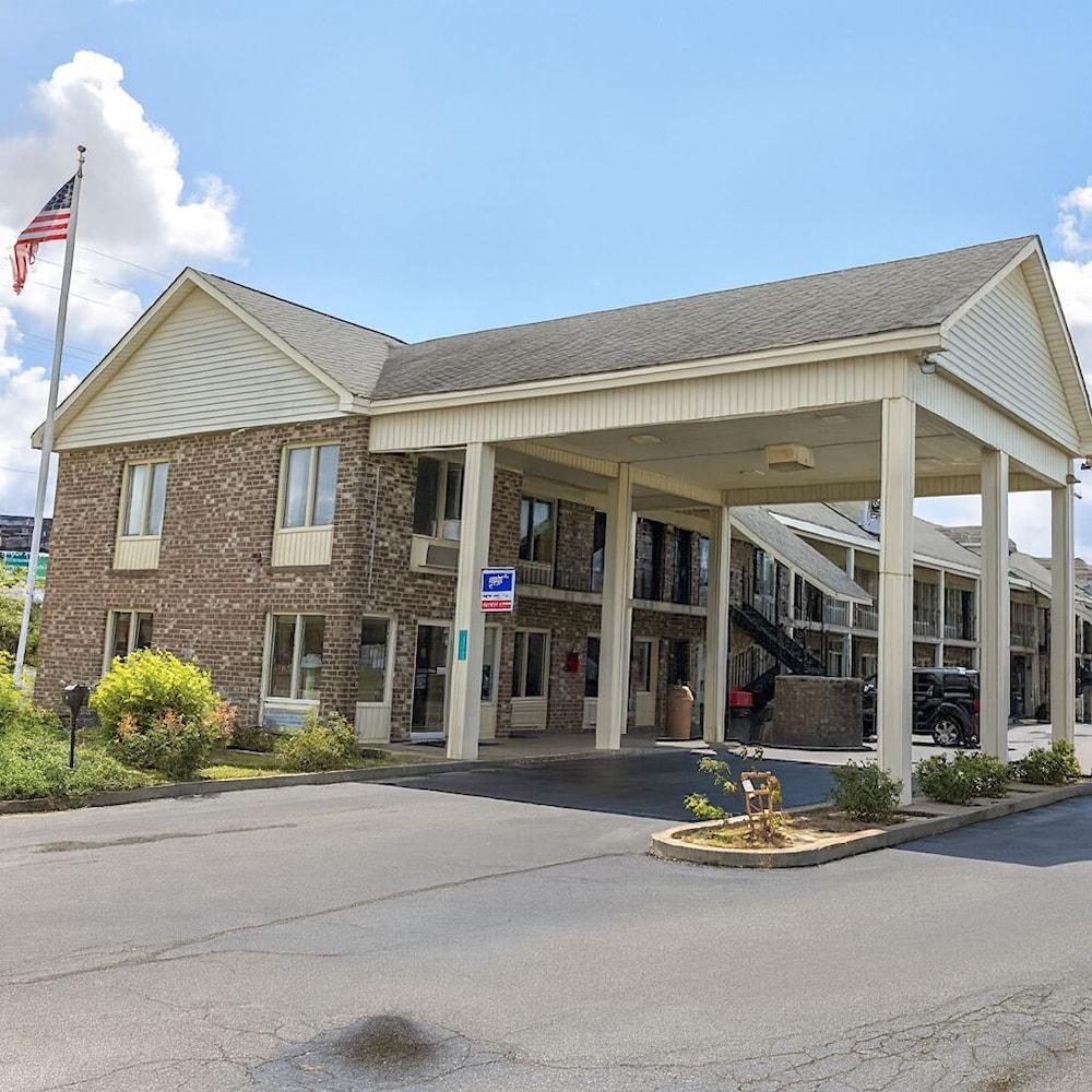 Best Inn of Manning photo 21