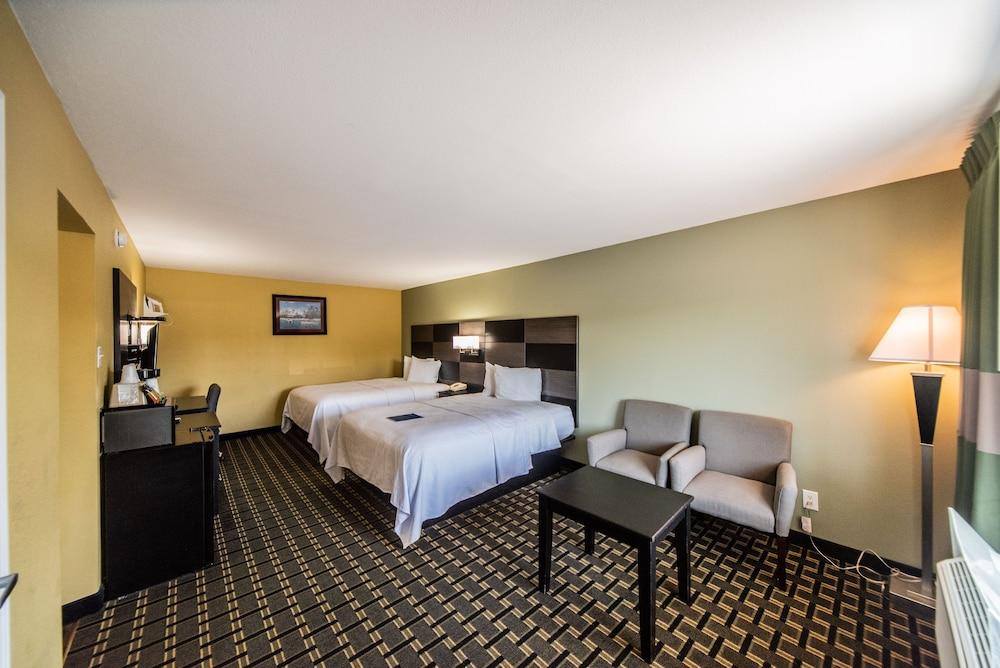 Relax Inn & Suites photo 70