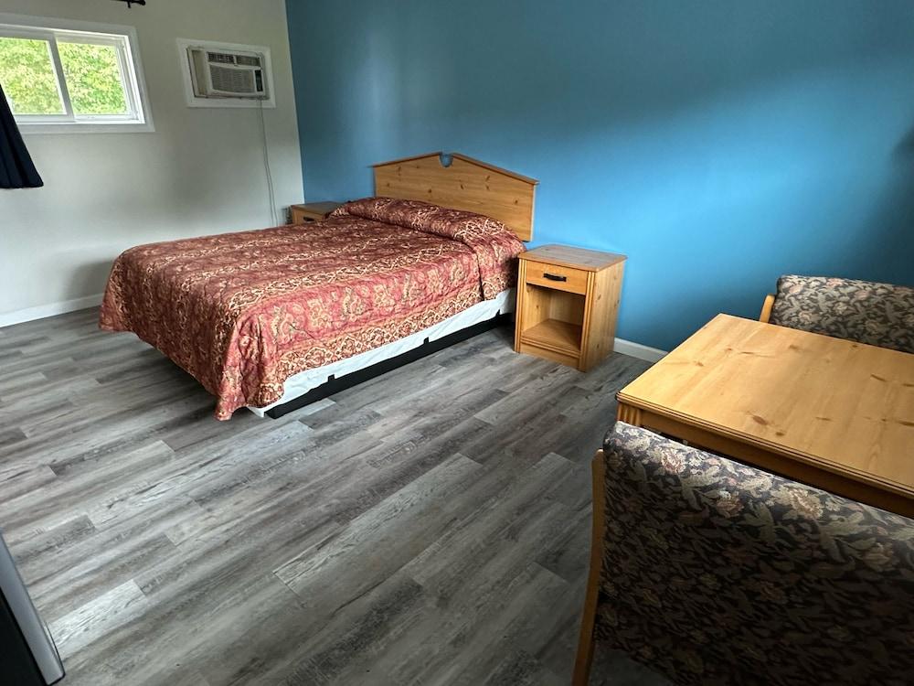 Oakdell Motel photo 18