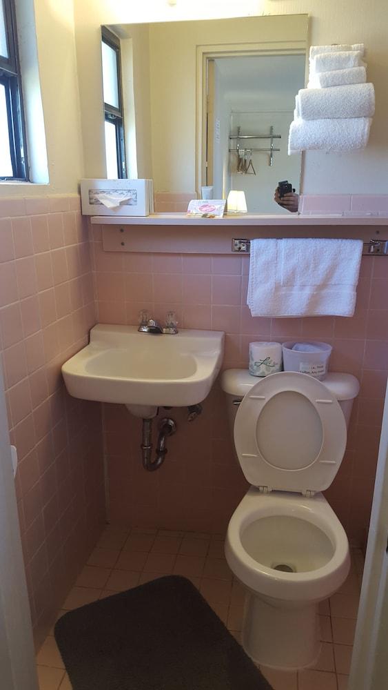 Cortez Cozy Inn photo 13